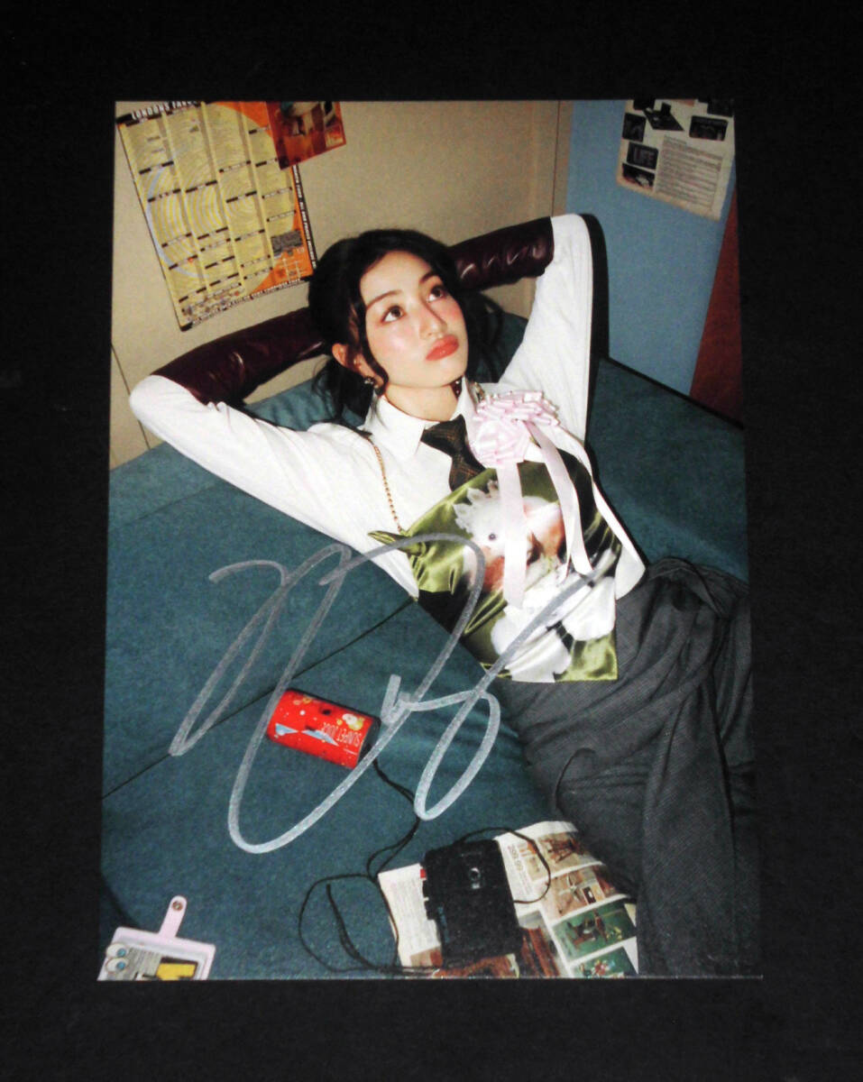 Yahoo!オークション - TWICE 直筆サイン公式フォトカード