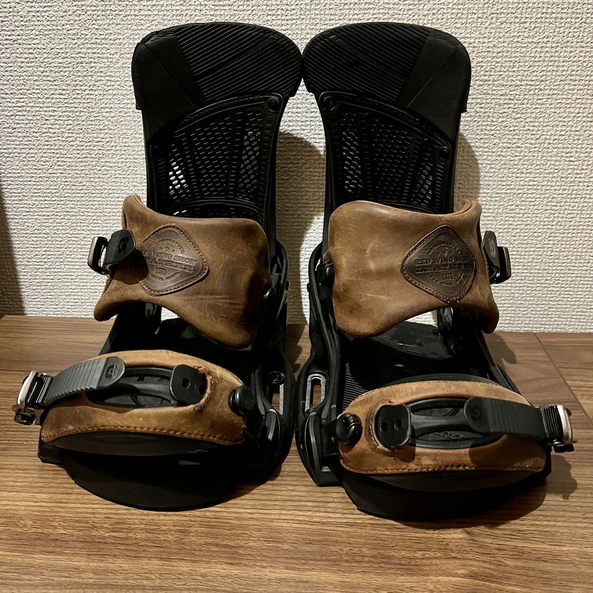 さる Burton Malavita Mサイズ 20年モデル BURTON マラビータ MALAVITA