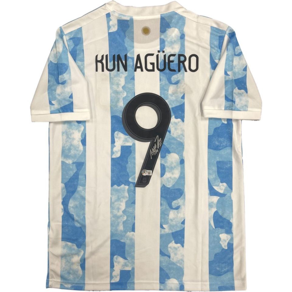 セルヒオ・アグエロ【直筆サイン】アルゼンチン代表ホームユニホーム