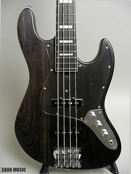 WOOD LINE ASH4 BLK/OIL (Bacchus)