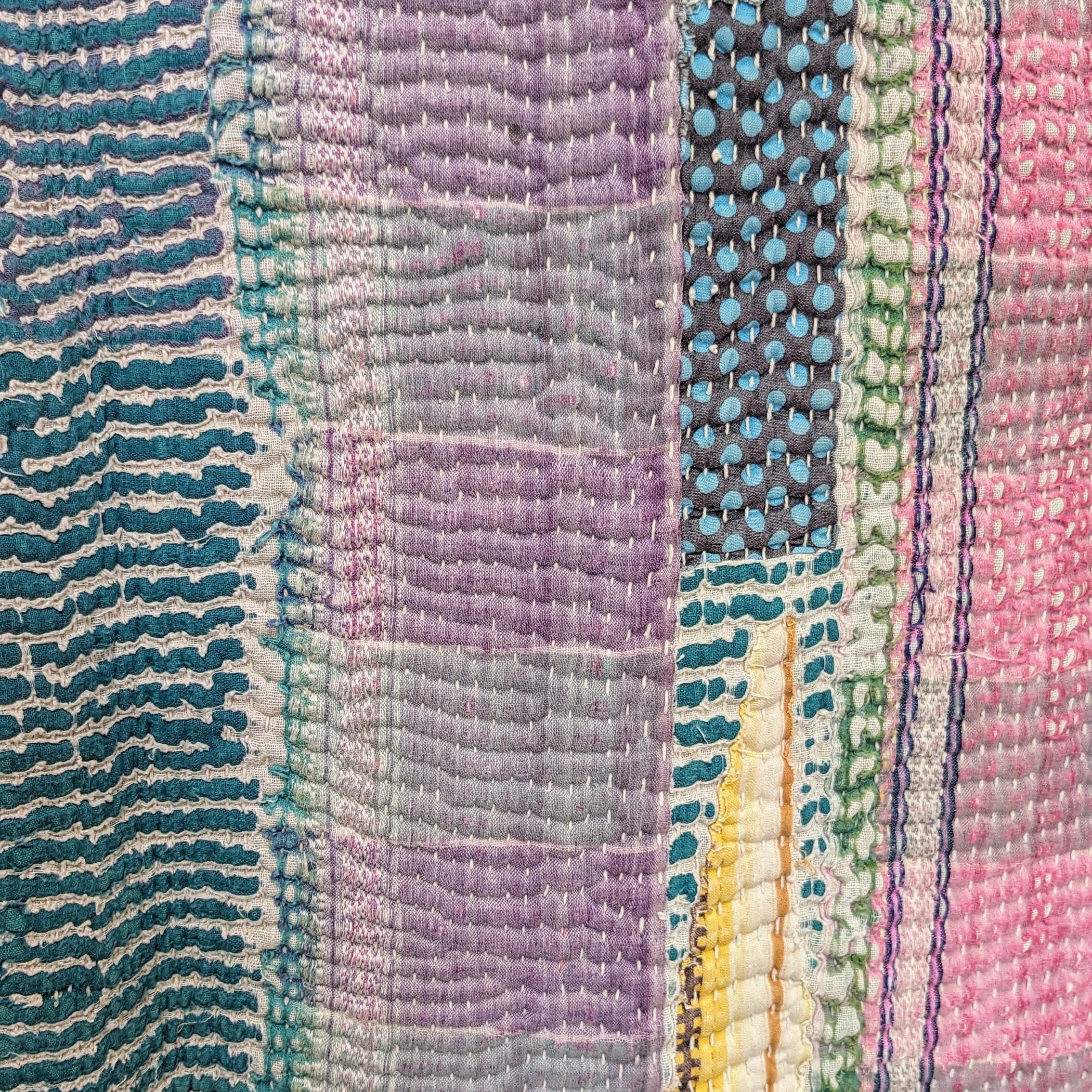 色合い可愛いパッチワークラリーキルト ヴィンテージ 刺し子 刺繍布