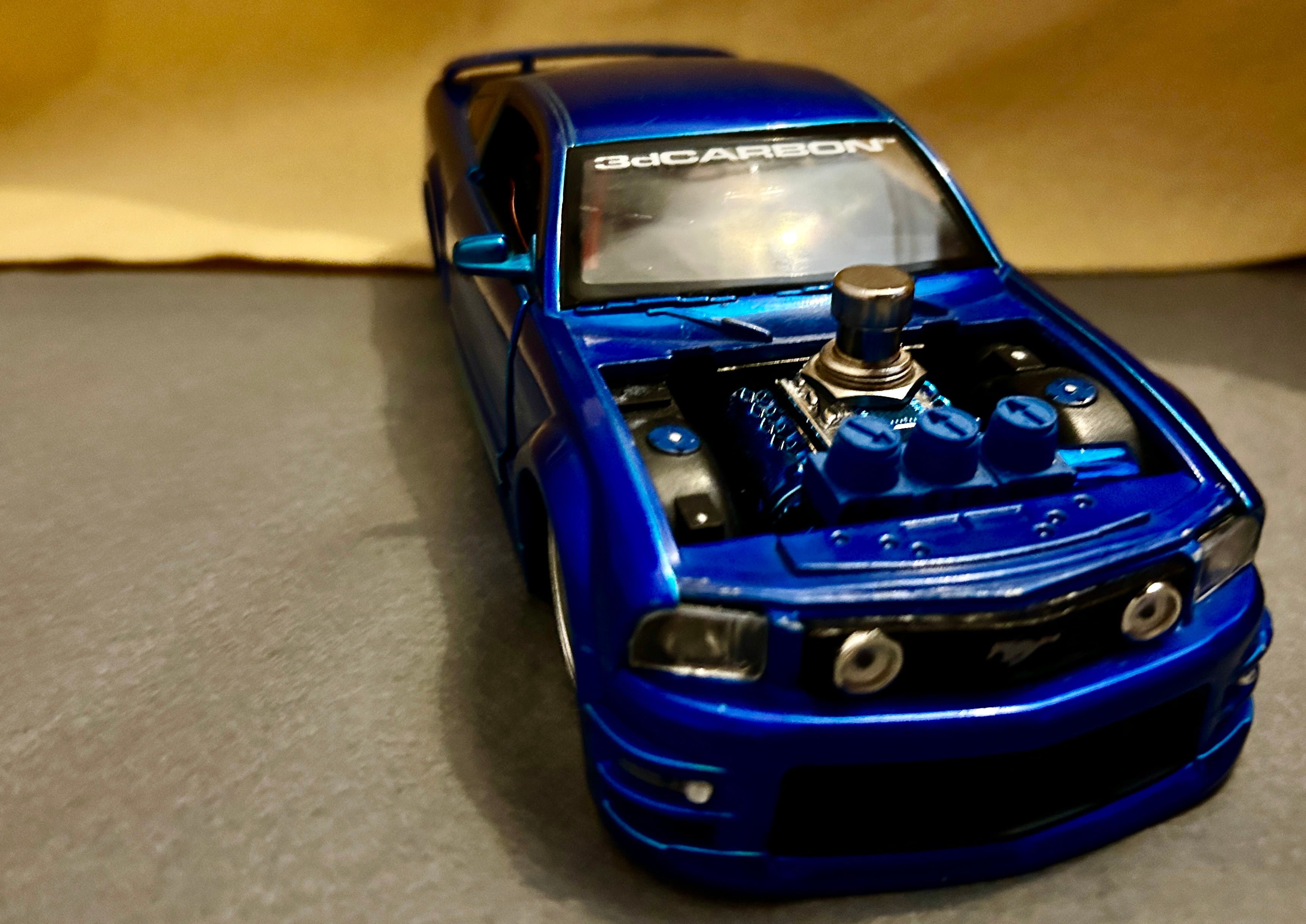 V8 FUZZ 2006 MUSTANG GT | Goodsontoys