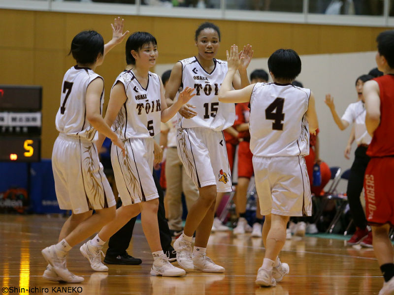 劇的な逆転勝ちの大阪桐蔭、3年連続4強入りが懸かる大一番に挑む