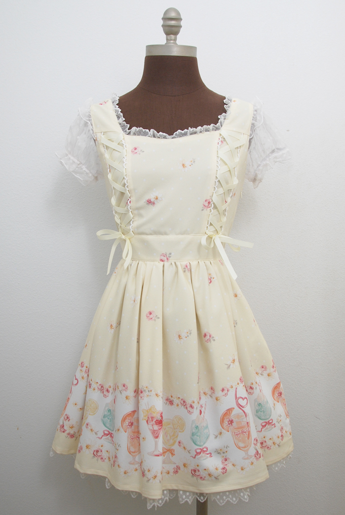 LIZ LISA 、Smoo.chu 、YOMIKO Yellow Lab 3点 Emiiichan Blog