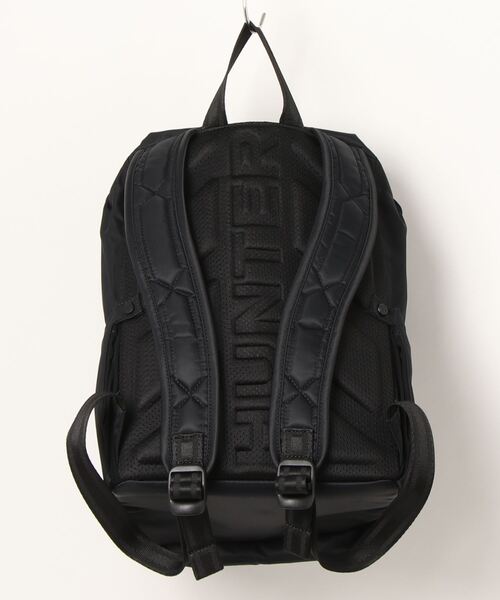 ナイロン パイオニア ミディアム トップクリップ バックパック（バック