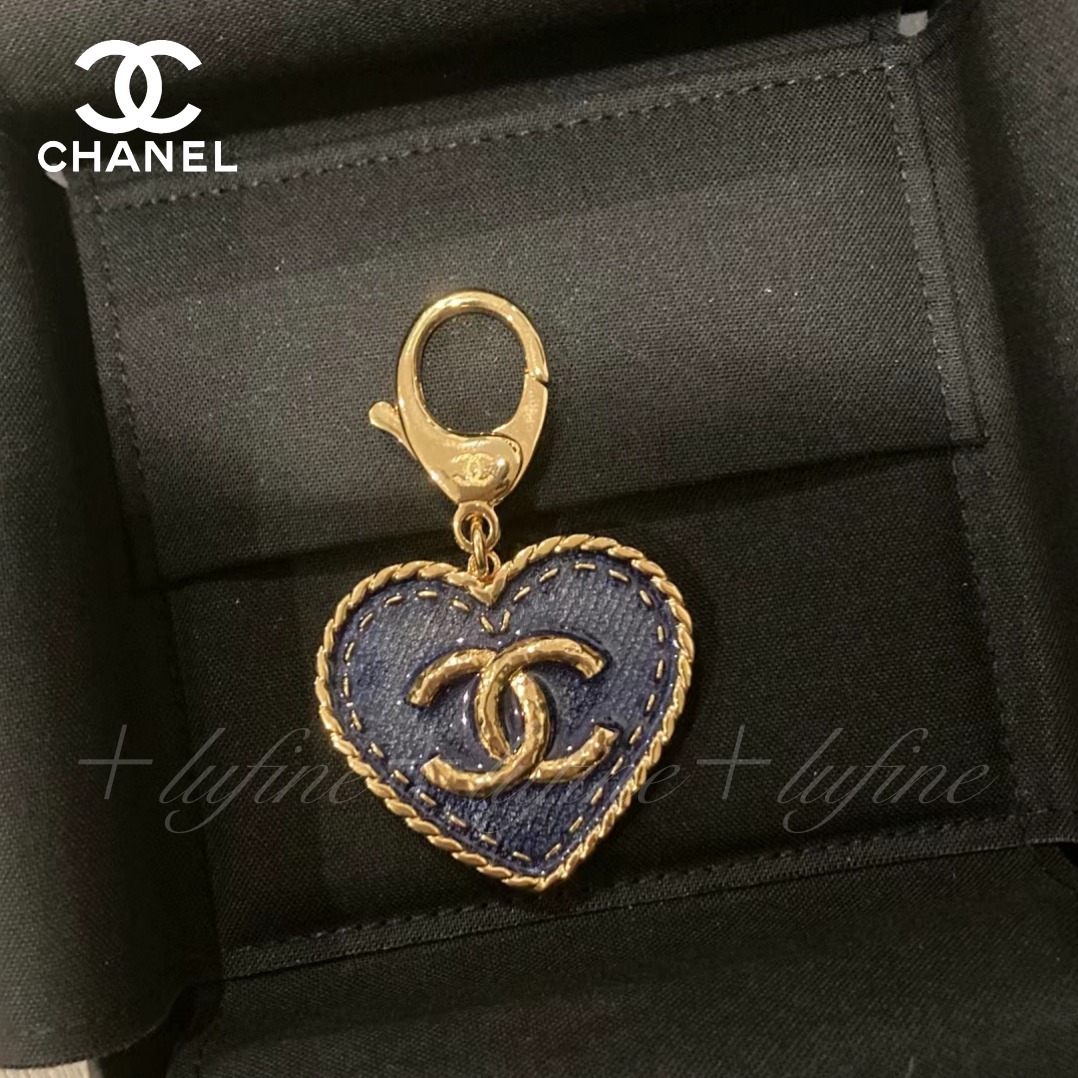 新作】CHANEL/シャネル キーホルダー ハート デニム バッグ (CHANEL