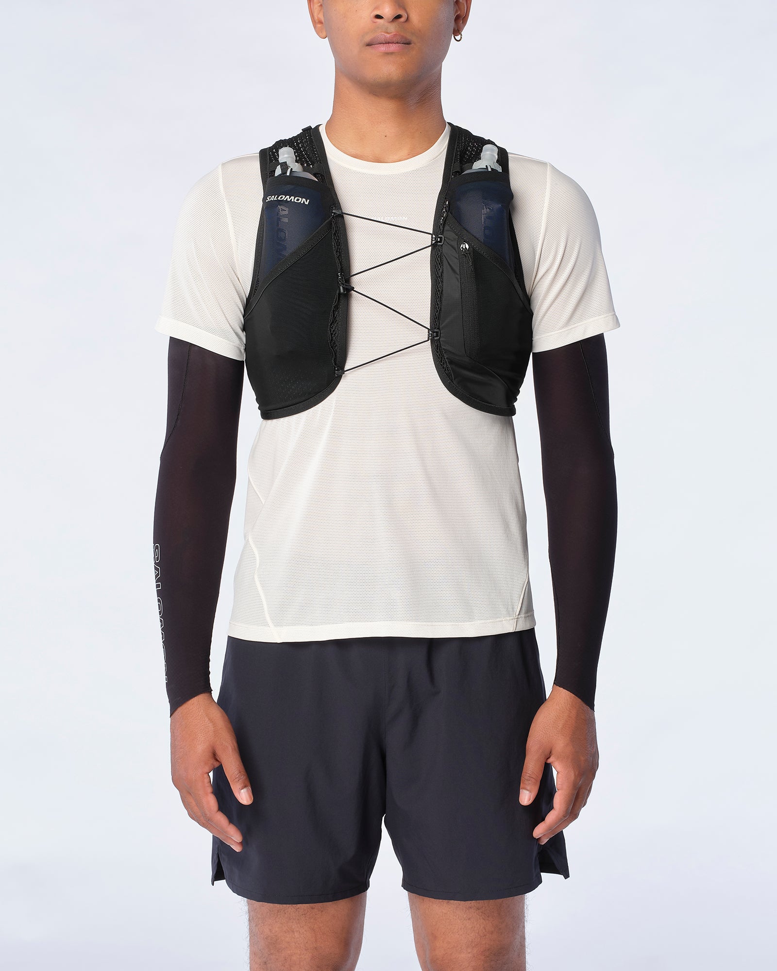 ACTIVE SKIN 8 Black | Salomon