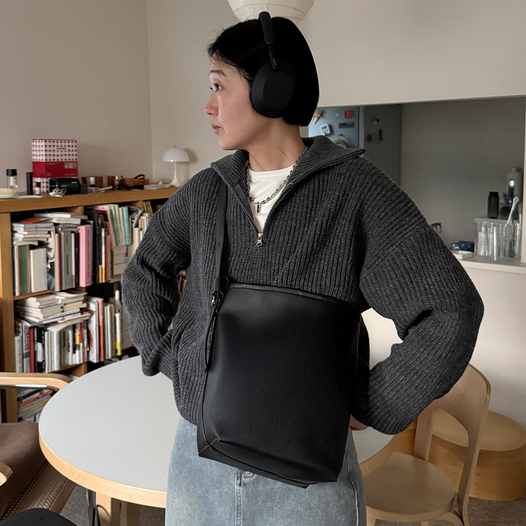 Russeluno グレー Vネックニットセーター サイズ5 ラッセルノ Vネック