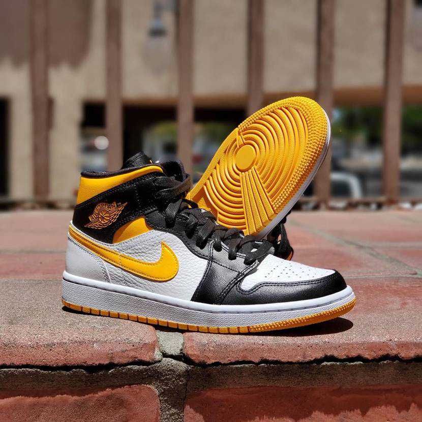 販売リンクあり】7/18発売 NIKE WMNS AIR JORDAN 1 MID SE 