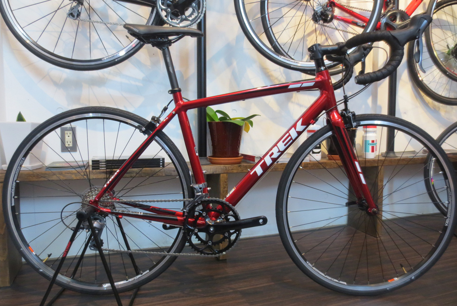 2015モデル TREK（トレック）ロードバイク1.1 ご紹介｜CYCLE PINE