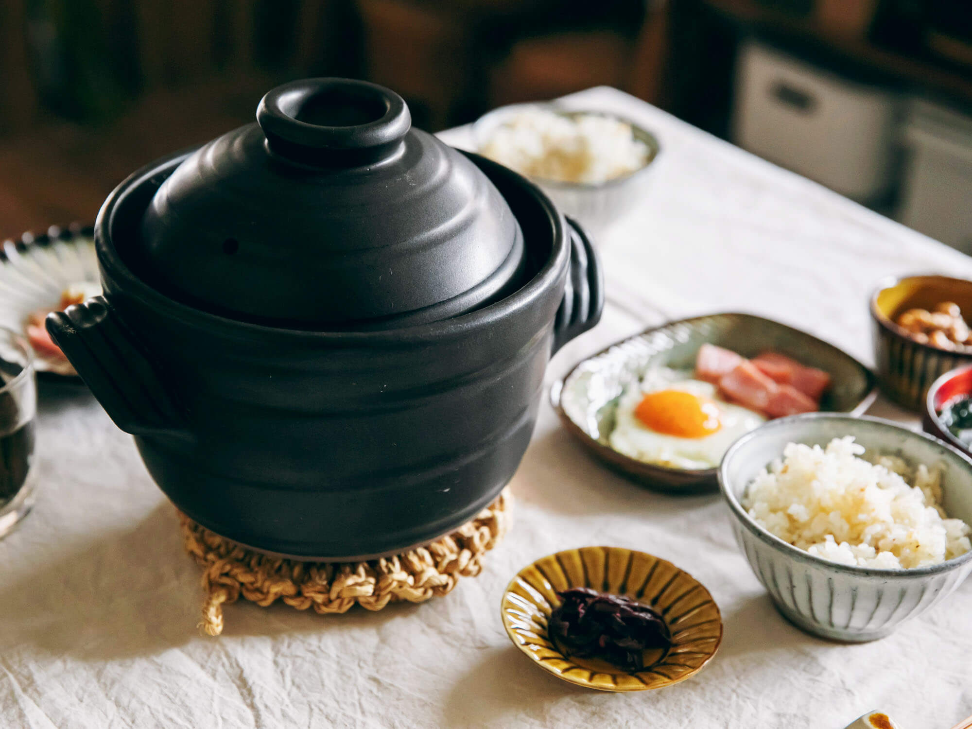 大黒ごはん土鍋 2合／華月 | 日用品と雑貨の店 伝所鳩