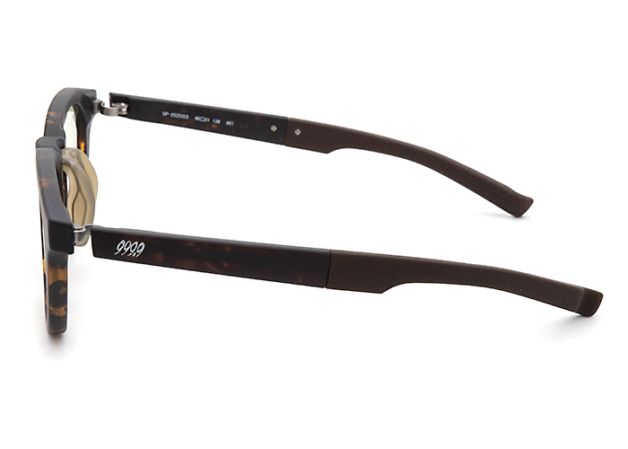 999.9（サングラス）（フォーナインズ・サングラス）