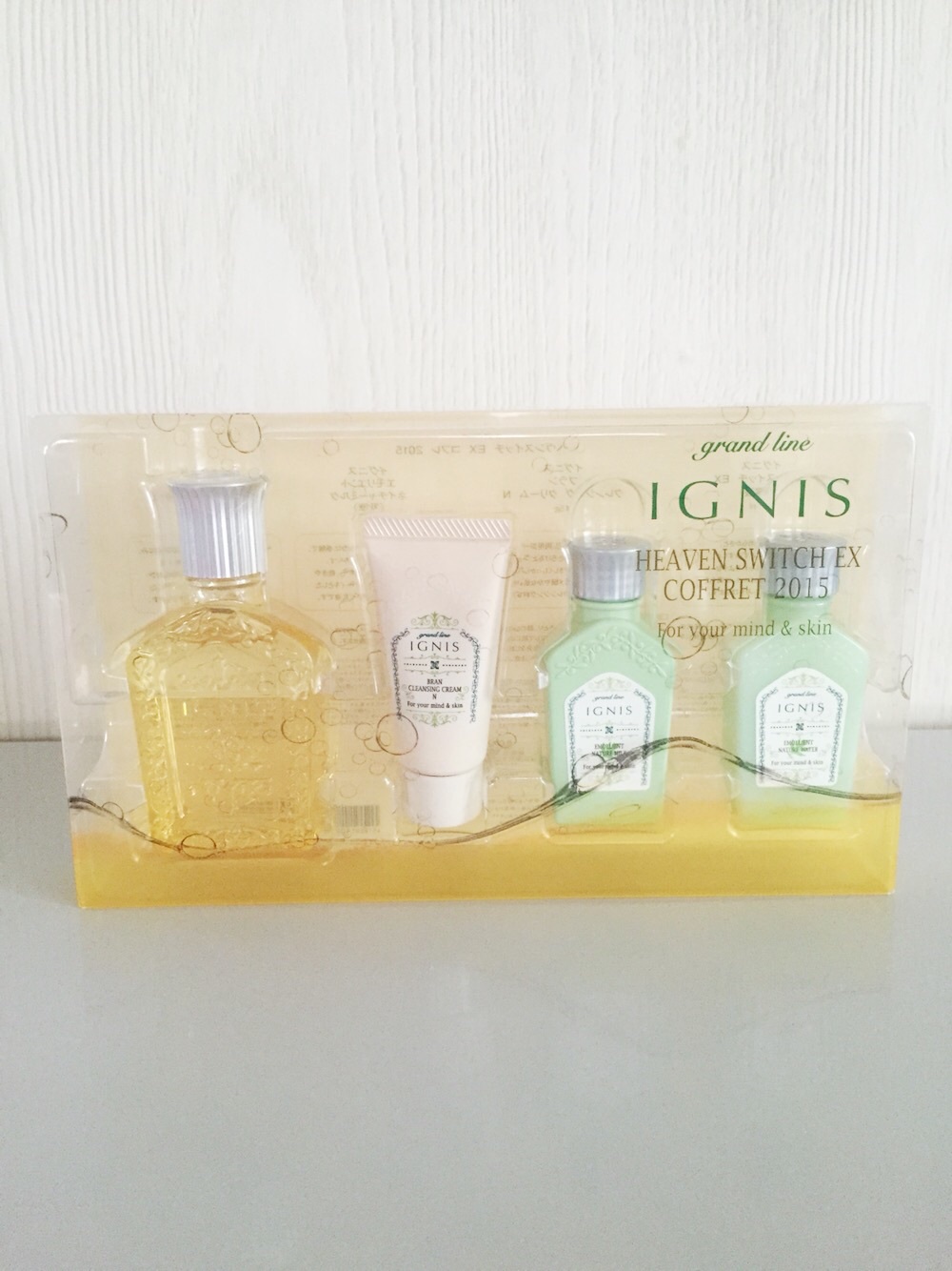 イグニス / ヘヴンスイッチ EX コフレ 2015の公式商品情報｜美容